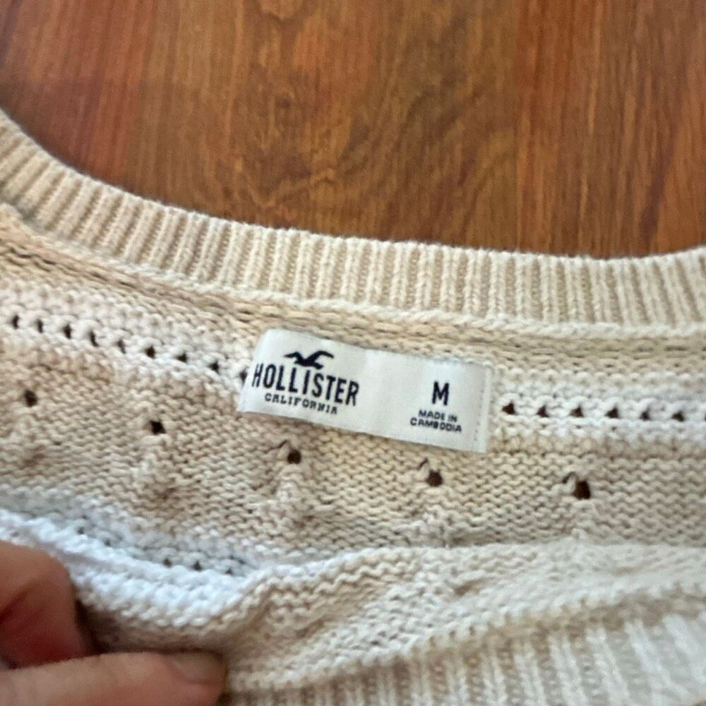Hollister cropped oversized knit beige white sweater size m - Picture 2 of 4